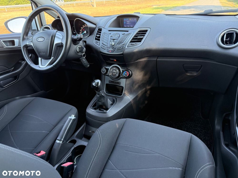 Ford Fiesta 1.5 TDCi St&St SYNC Edition - 29