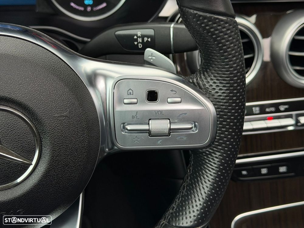 Mercedes-Benz GLC 300 e 4Matic - 37