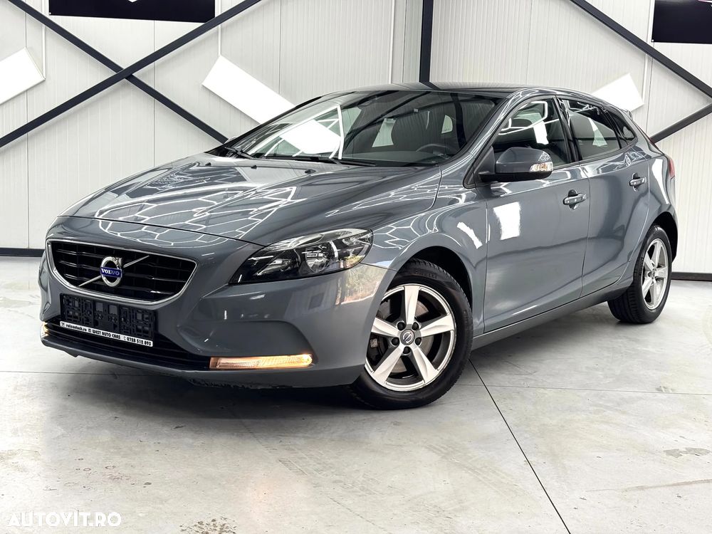 Volvo V40 D3 Geartronic Summum - 12