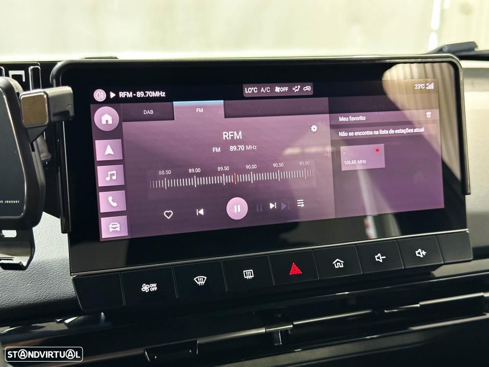 MG MG4 64 kWh Luxury - 51