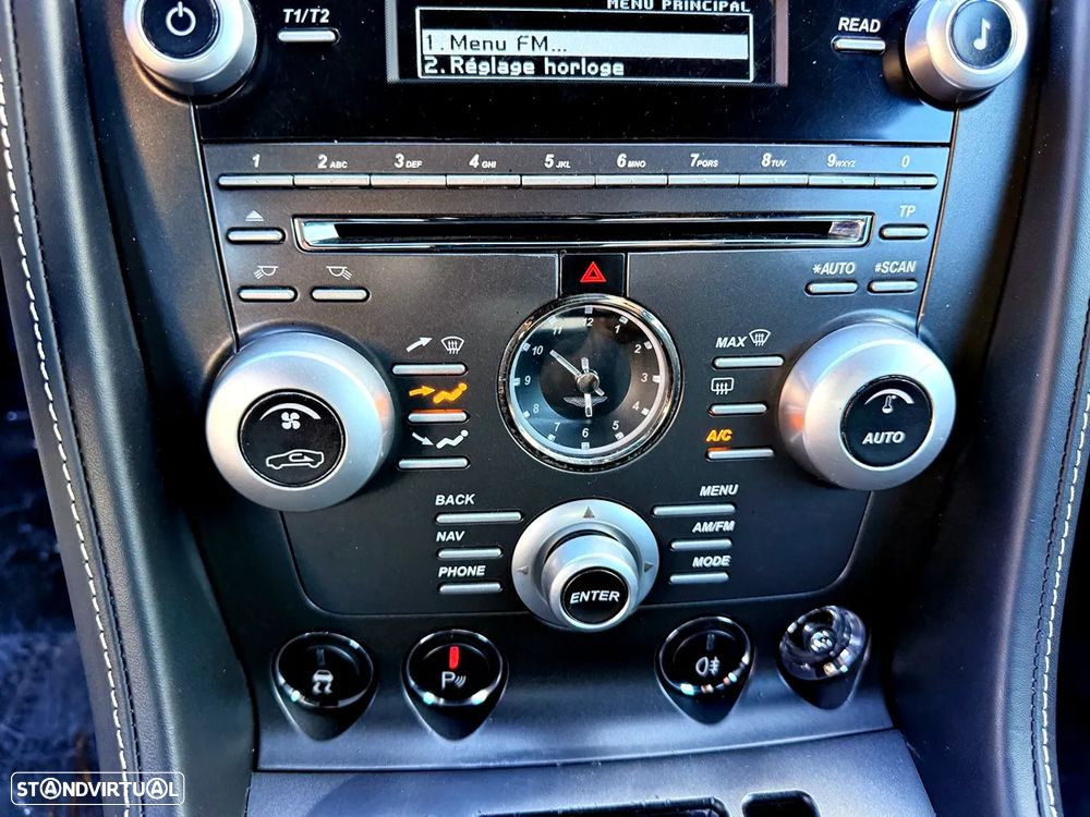 Aston Martin Vantage Coupe V8 Sportshift - 16