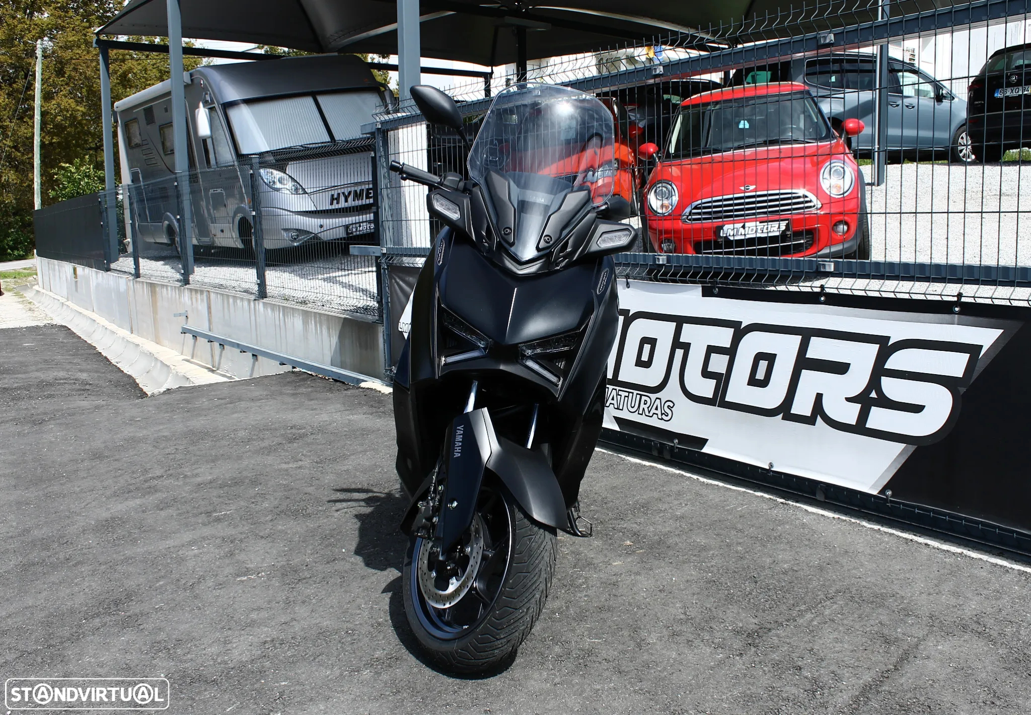 Yamaha X-Max Tech Max - 6