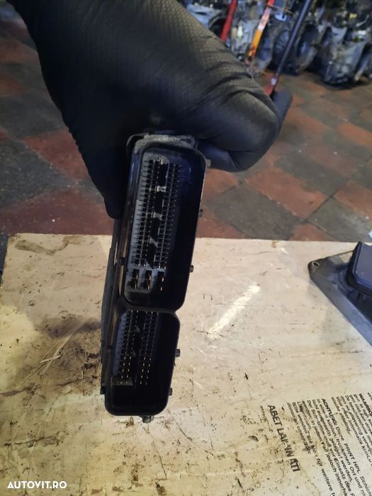 calculator motor ecu motor volkswagen polo 6r 1.6tdi cod 03l906023e sa - 3