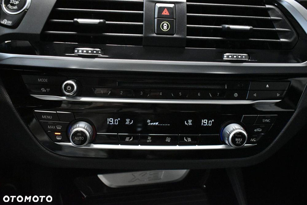 BMW X3 xDrive20d MHEV xLine sport - 17