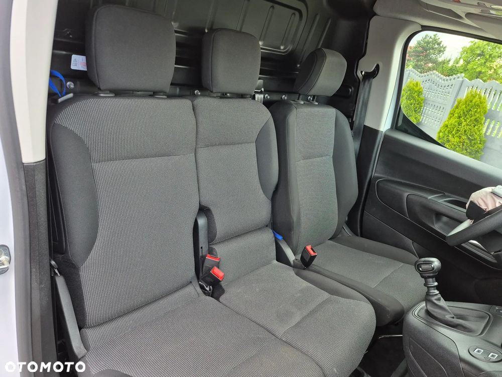 Opel COMBO - 14