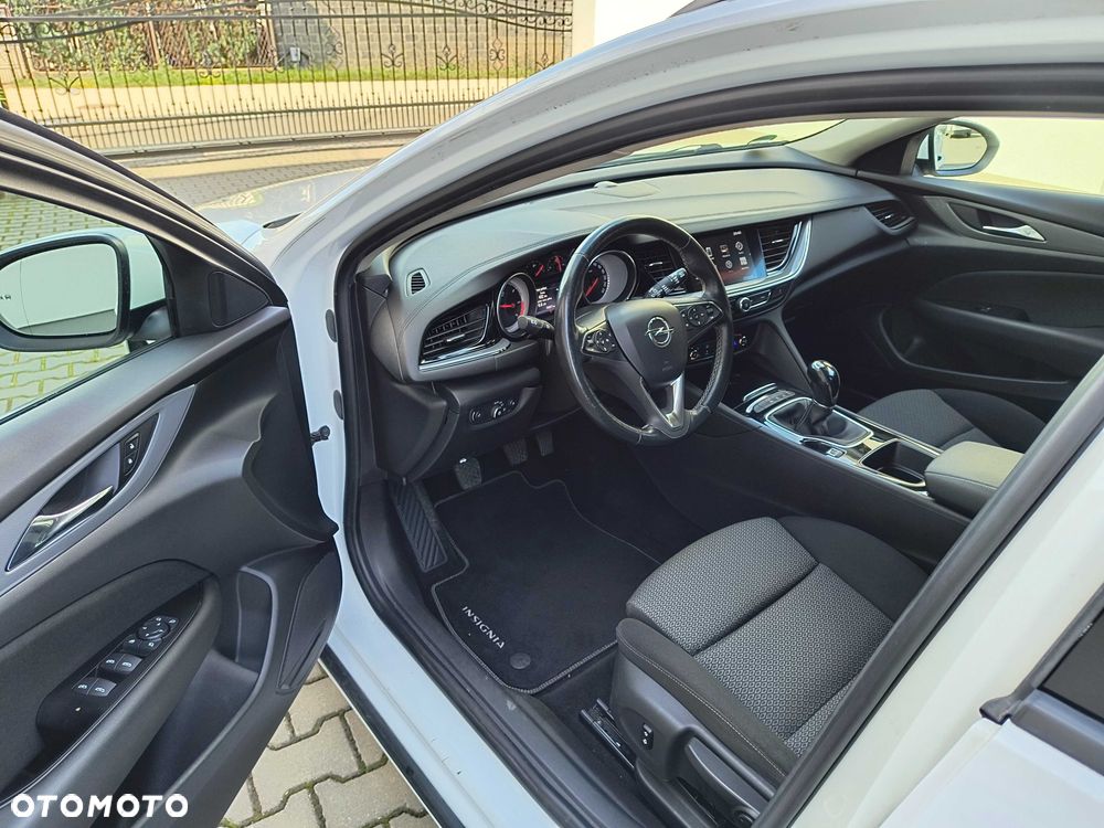 Opel Insignia - 6