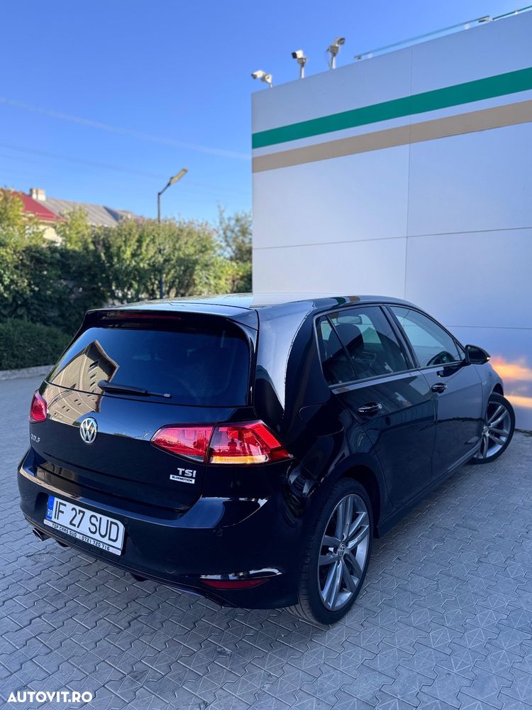 Volkswagen Golf - 6