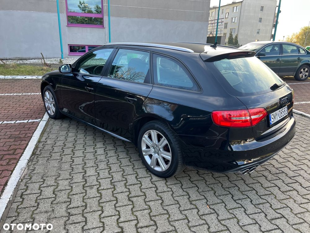Audi A4 Avant 2.0 TDI ultra sport - 11
