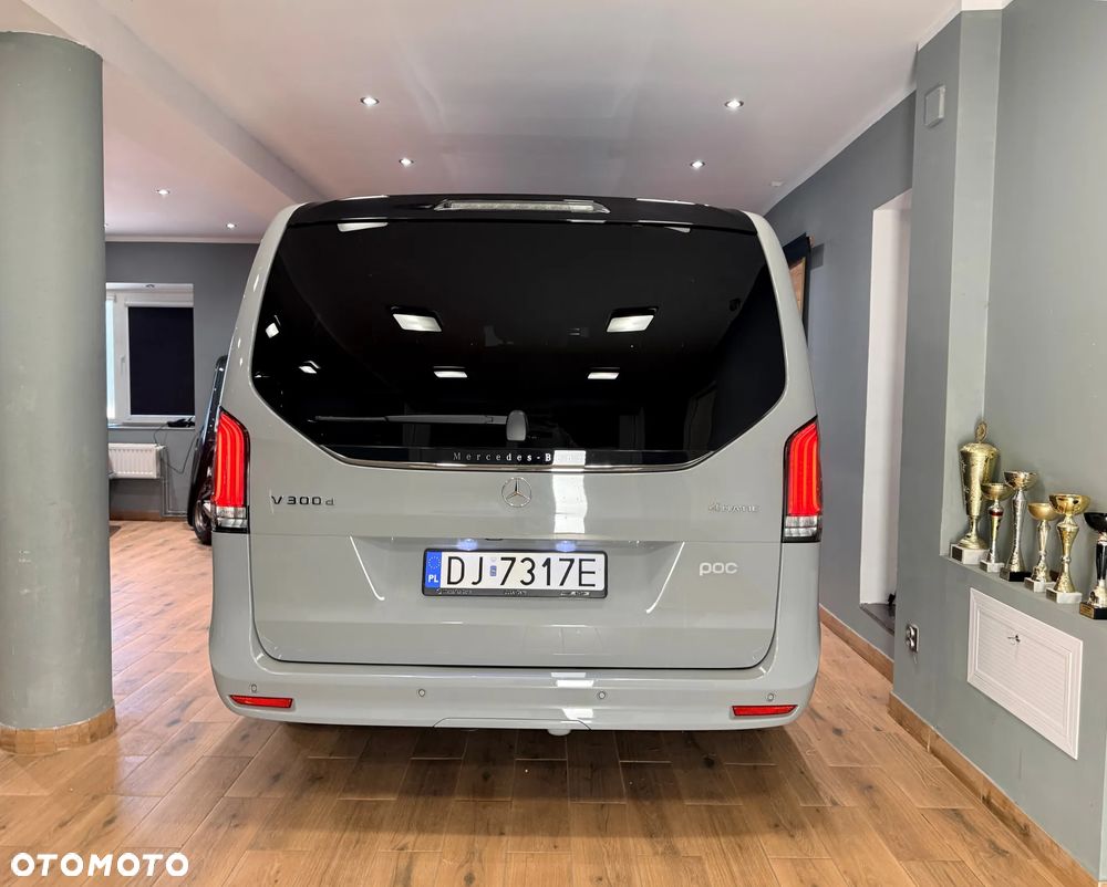 Mercedes-Benz Klasa V 300 d 4-Matic 9G-Tronic Exclusive (d³ugi) - 25