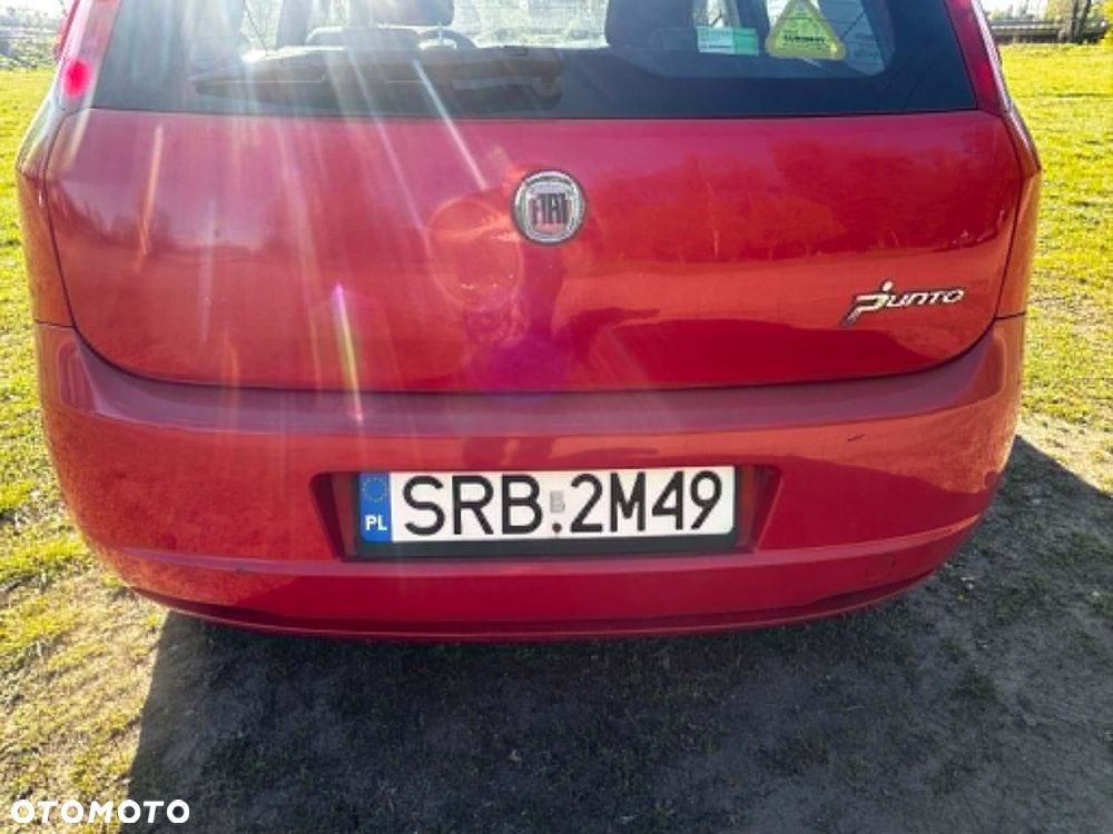 Fiat Grande Punto - 10