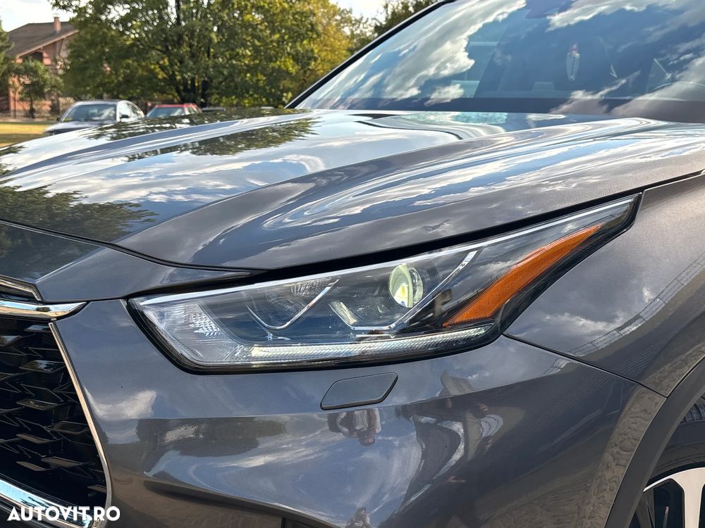 Toyota Highlander 2.5 L Dynamic Force 248CP Luxury Metallic - 33