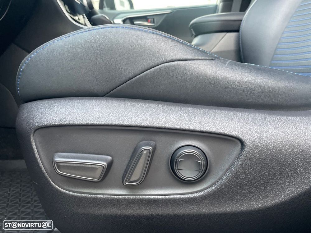 Toyota RAV4 2.5 HDF Square Collection - 27