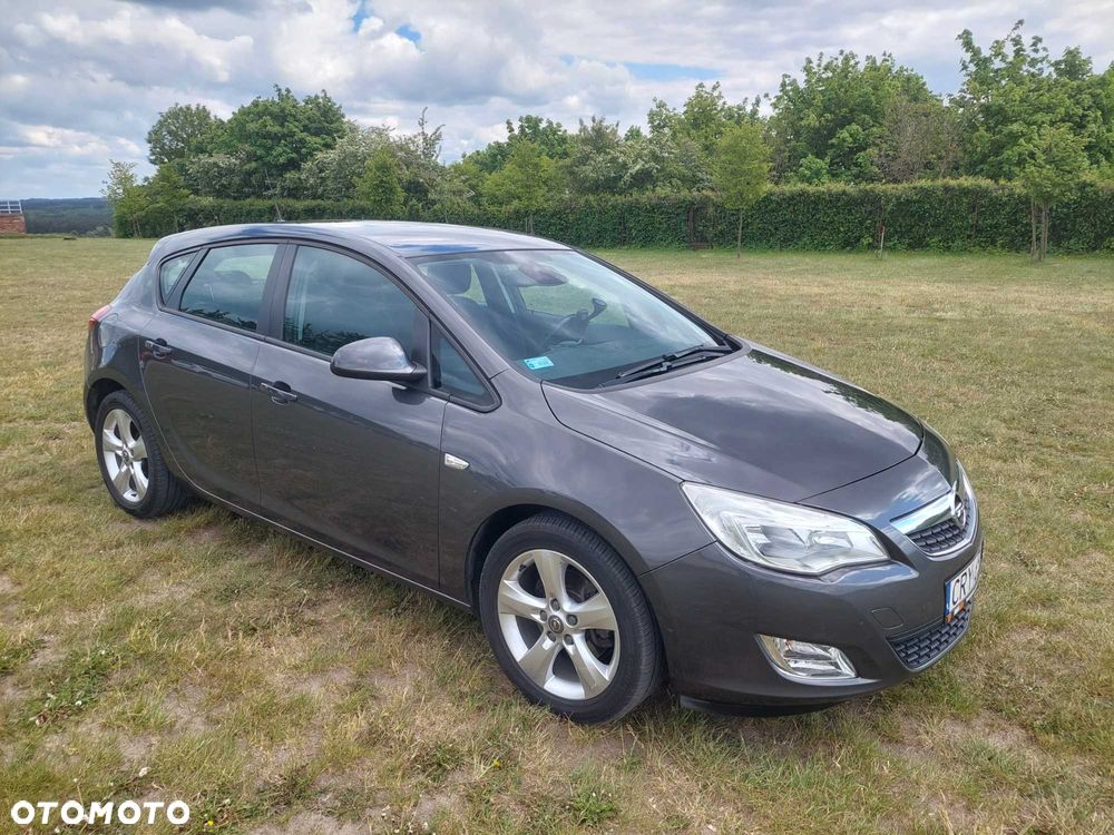 Opel Astra - 2