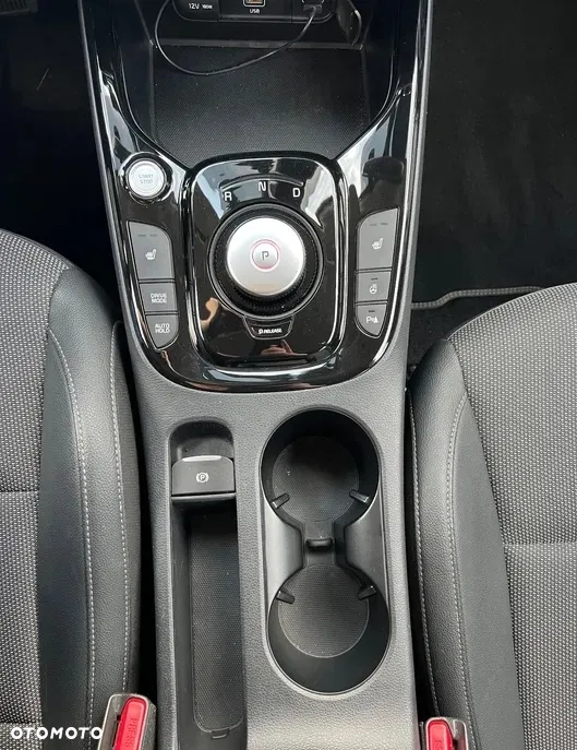 Kia Soul e-Soul 64kWh L - 23