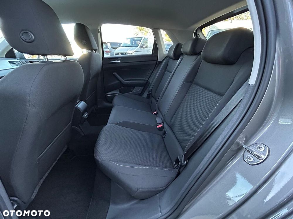 Volkswagen Polo 1.0 TSI Comfortline DSG - 19