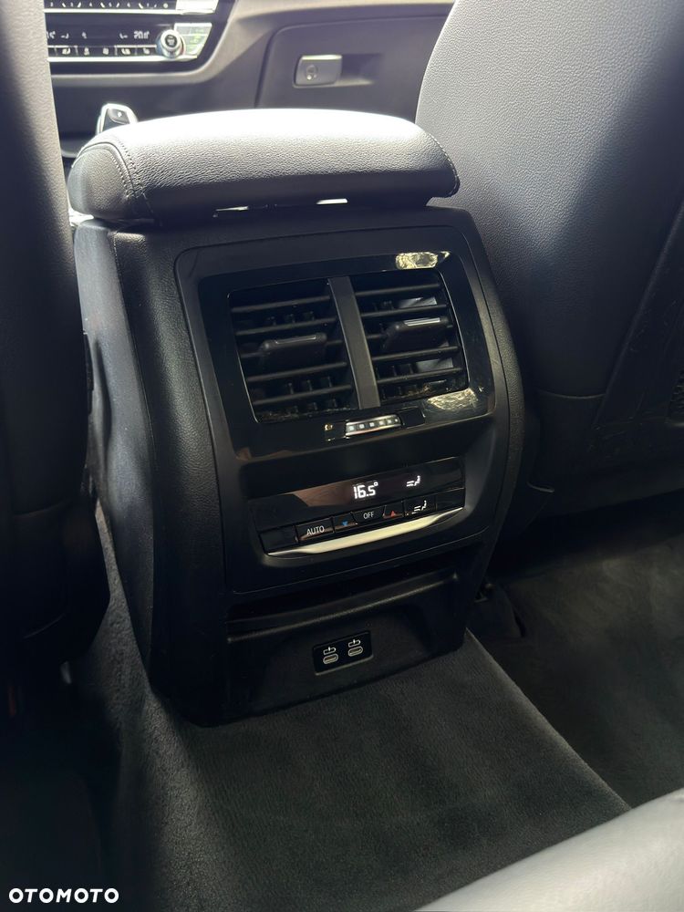BMW X4 - 8