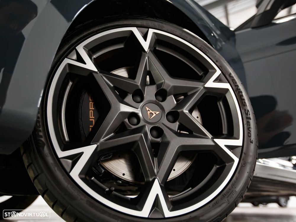 Cupra Leon Sportstourer 2.0 TSI 4Drive DSG VZ - 43