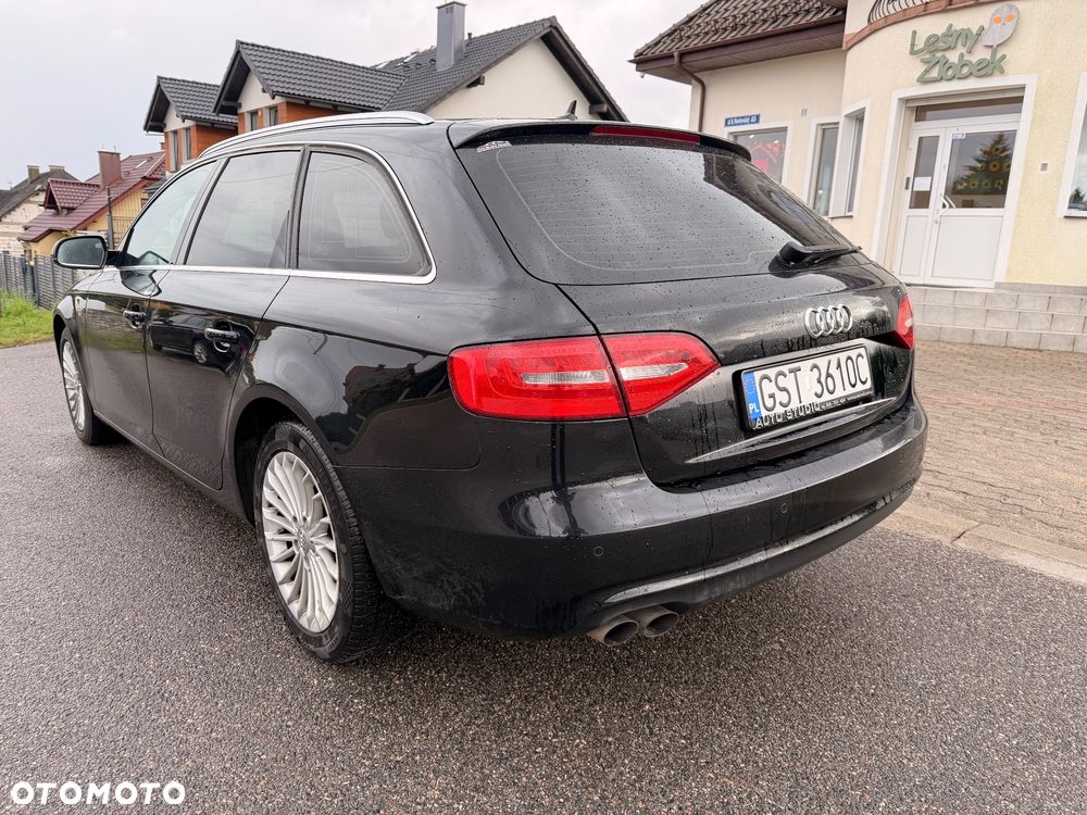 Audi A4 Avant 2012 photo 4
