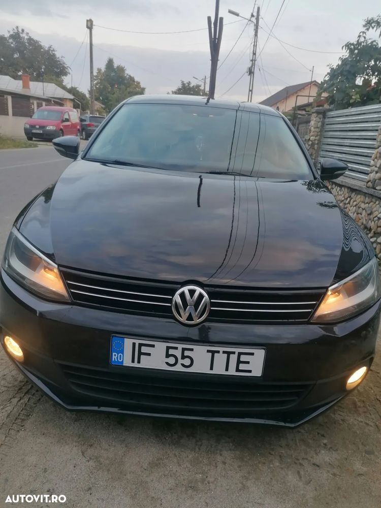 Volkswagen Jetta 1.6 TDI DPF Comfortline - 1