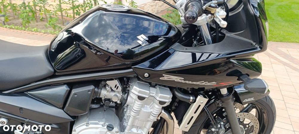 Suzuki Bandit - 27