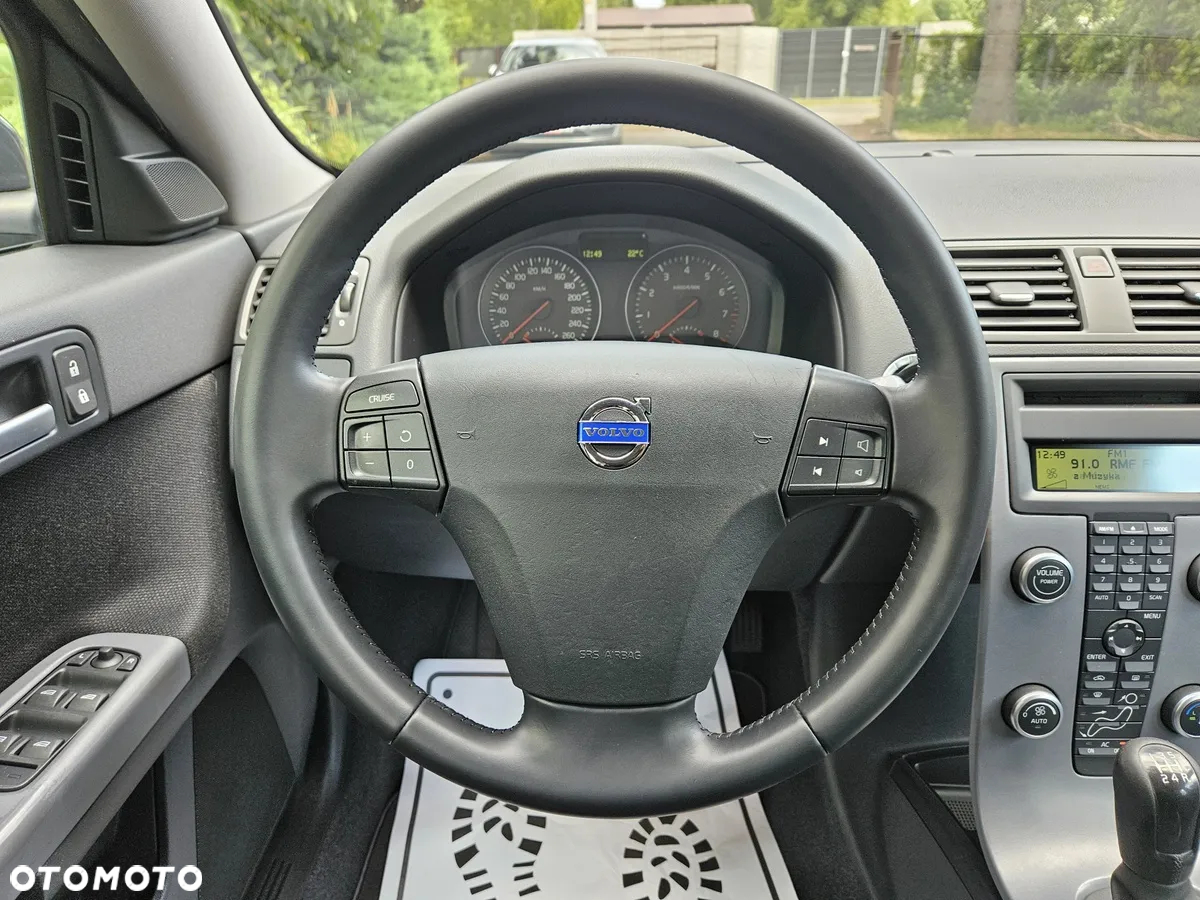 Volvo V50 2.0 Momentum - 9