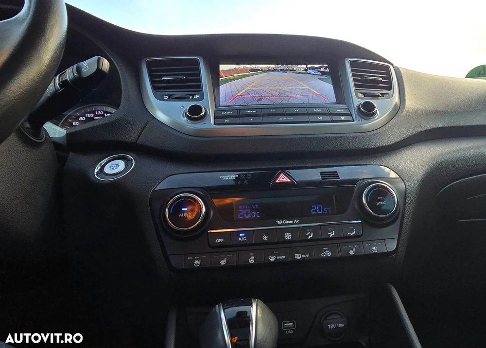 Hyundai Tucson 2.0 CRDI 4WD 6AT Luxury Pack+ - 33