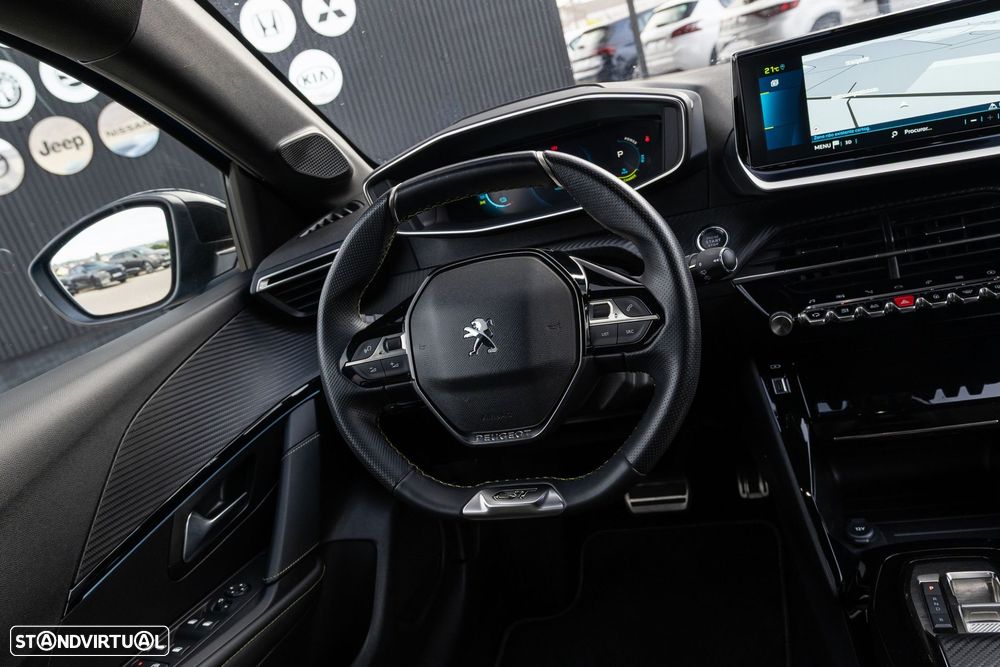 Peugeot e-208 50 kWh GT - 22