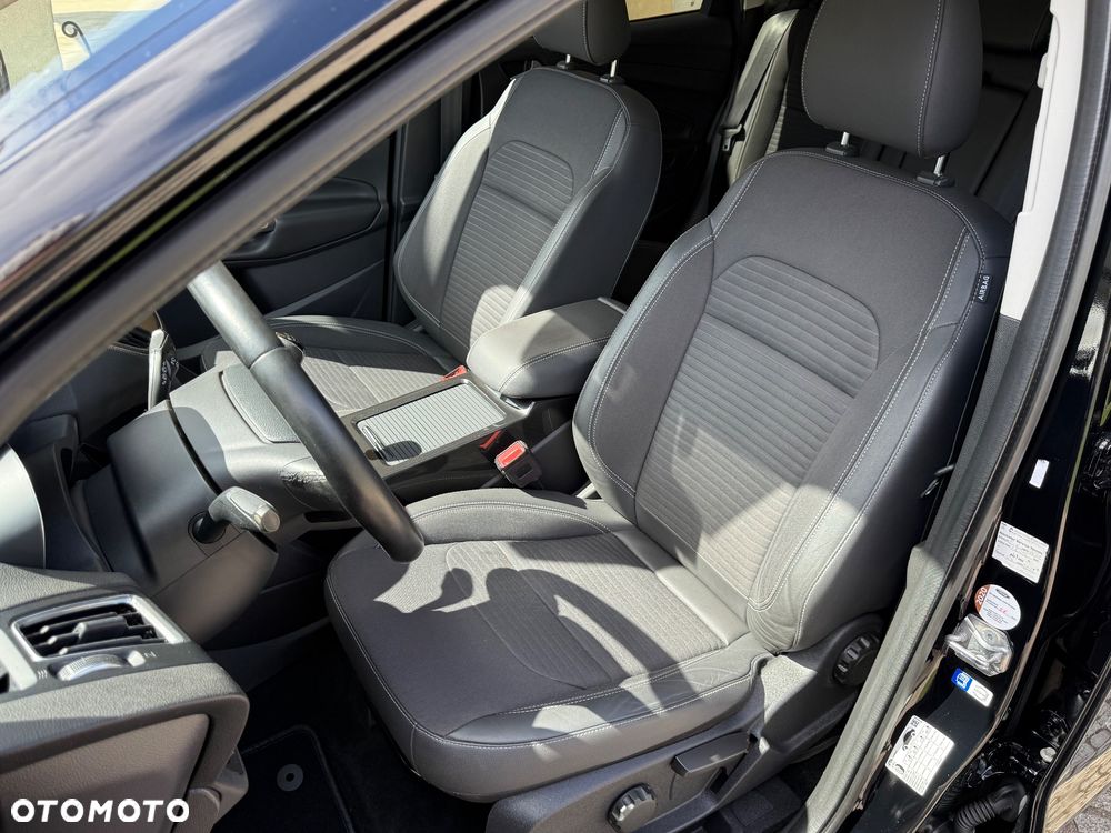 Ford Kuga 2.0 TDCi FWD Titanium Plus - 19