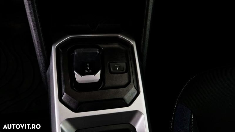 Dacia Duster HEV 140 Journey - 16