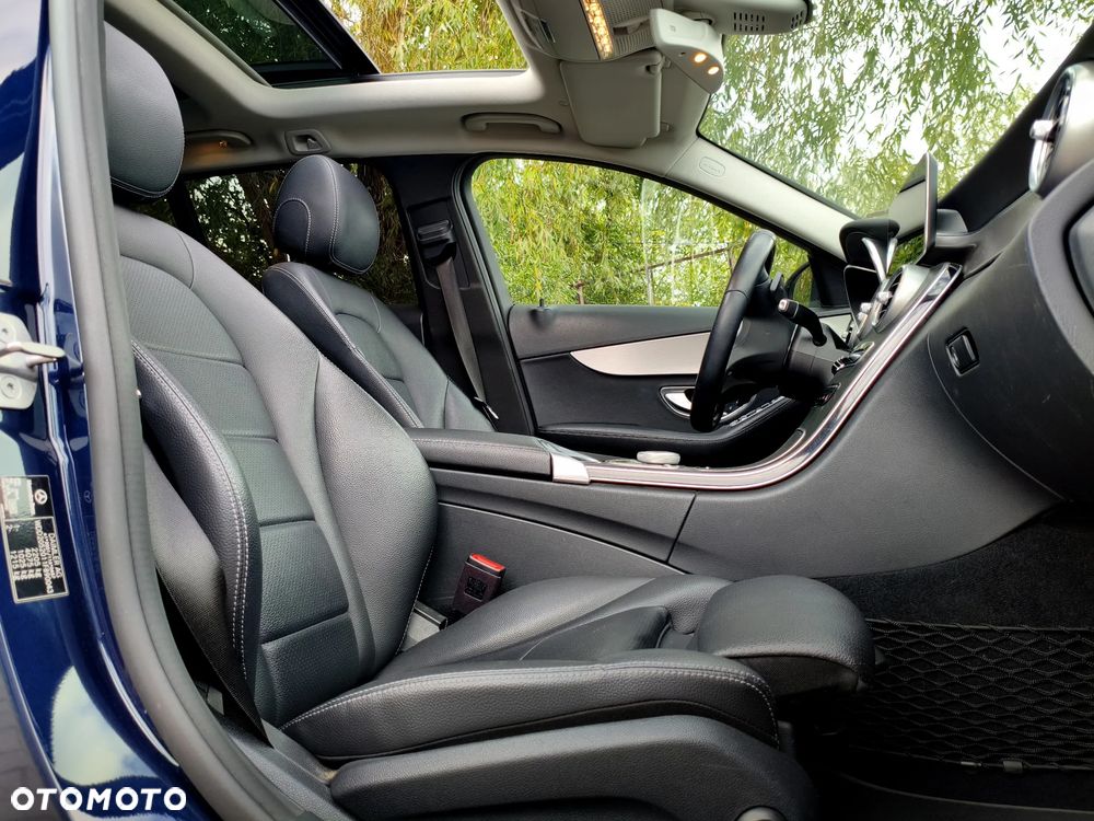 Mercedes-Benz Klasa C 200 d T 9G-TRONIC Exclusive - 35