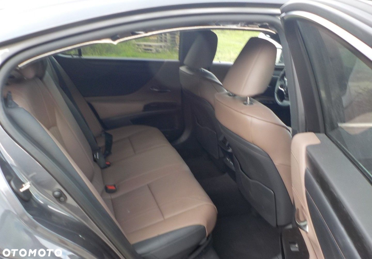 Lexus ES - 19