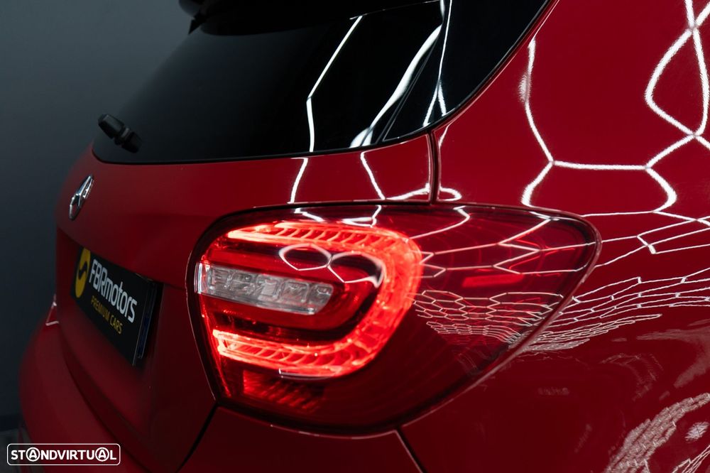 Mercedes-Benz A 180 d AMG Line - 18