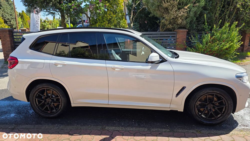 BMW X3 xDrive20d sport - 35