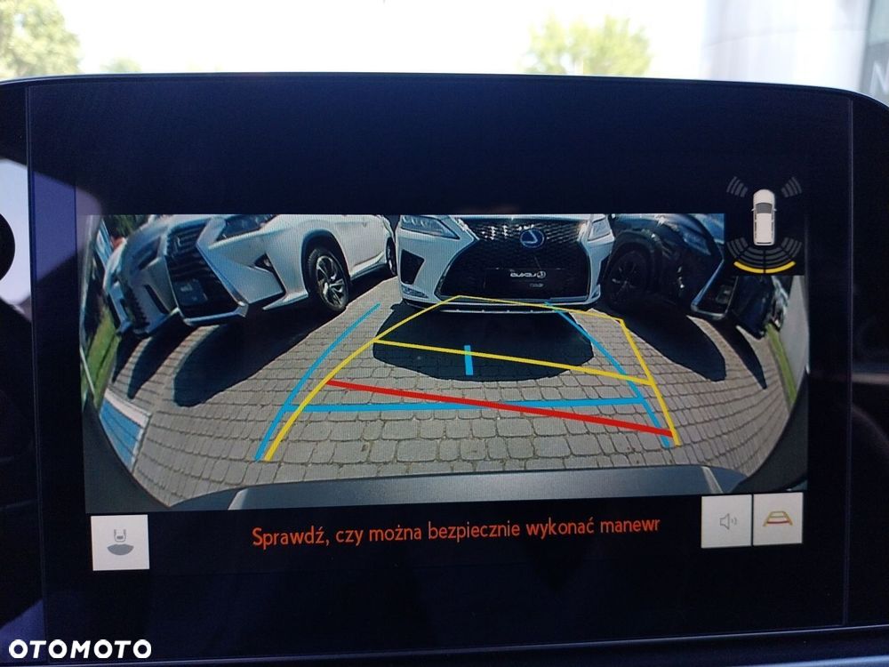 Lexus UX 300h Business - 27