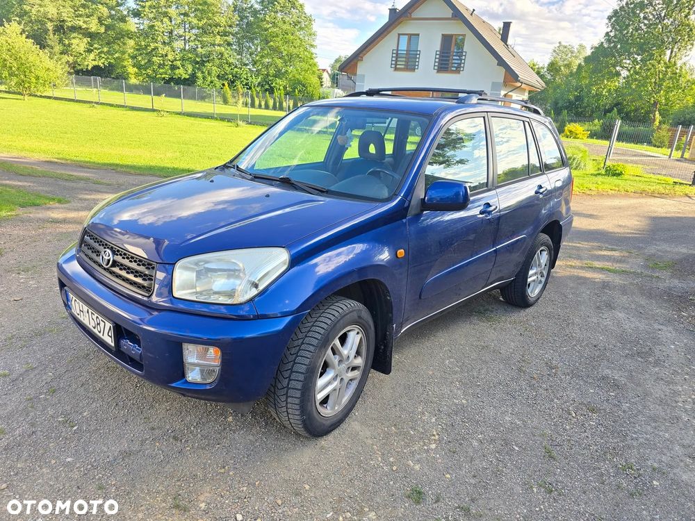 Toyota RAV4 1.8 VVT-i Luna 2WD - 1