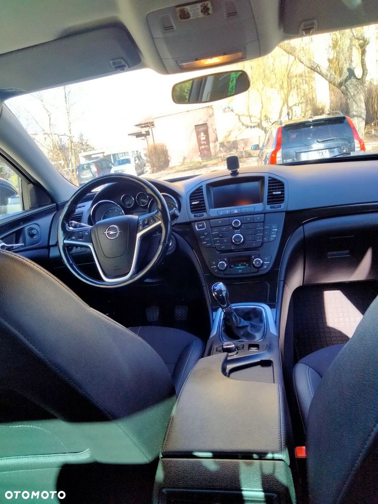 Opel Insignia 2.0 CDTI - 22