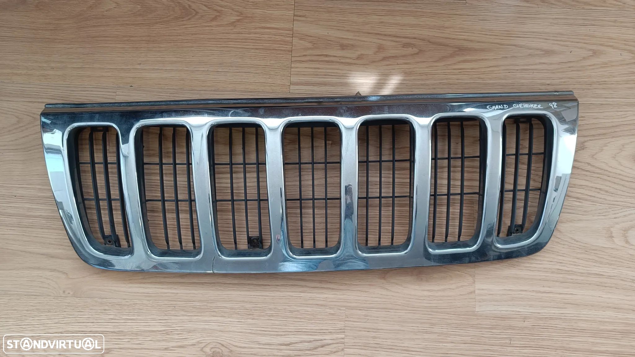 Grelha jeep Grand Cherokee 2001 - 1