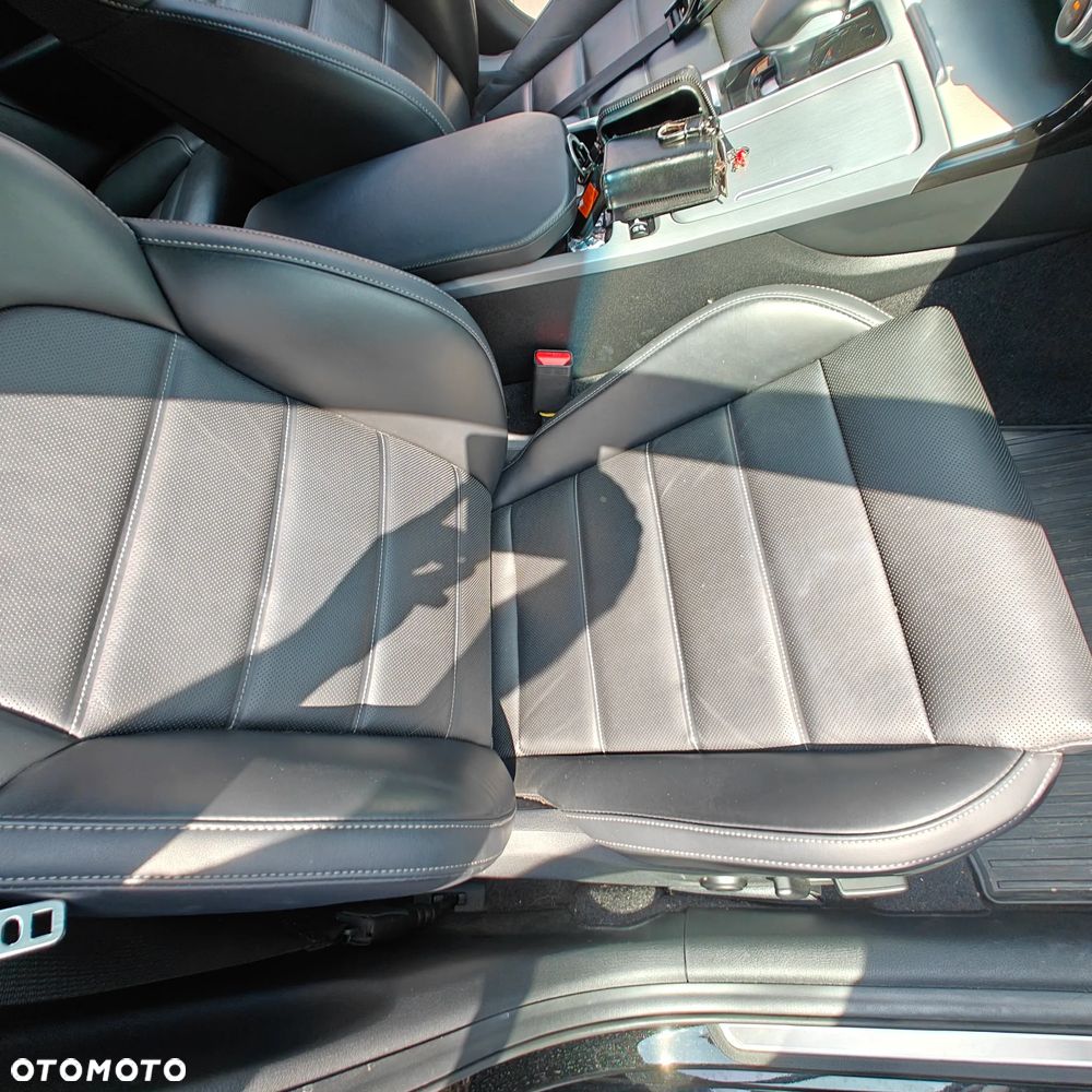 Kia Stinger 3.3 T-GDI V6 GT AWD - 16