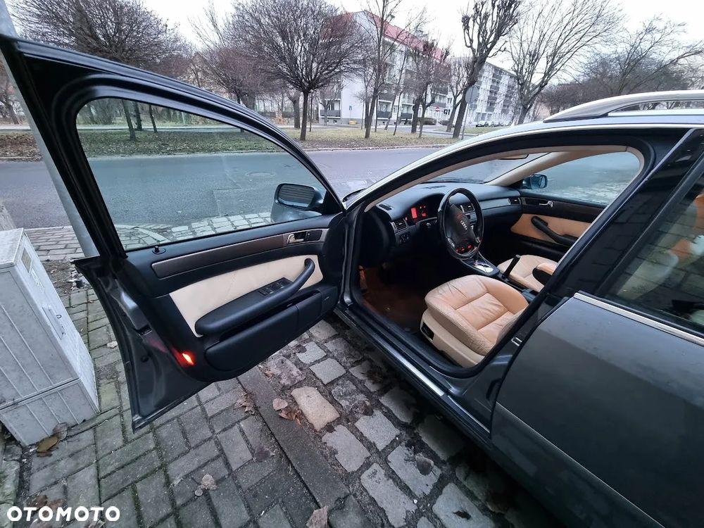 Audi A6 Avant 2.8 30V - 6