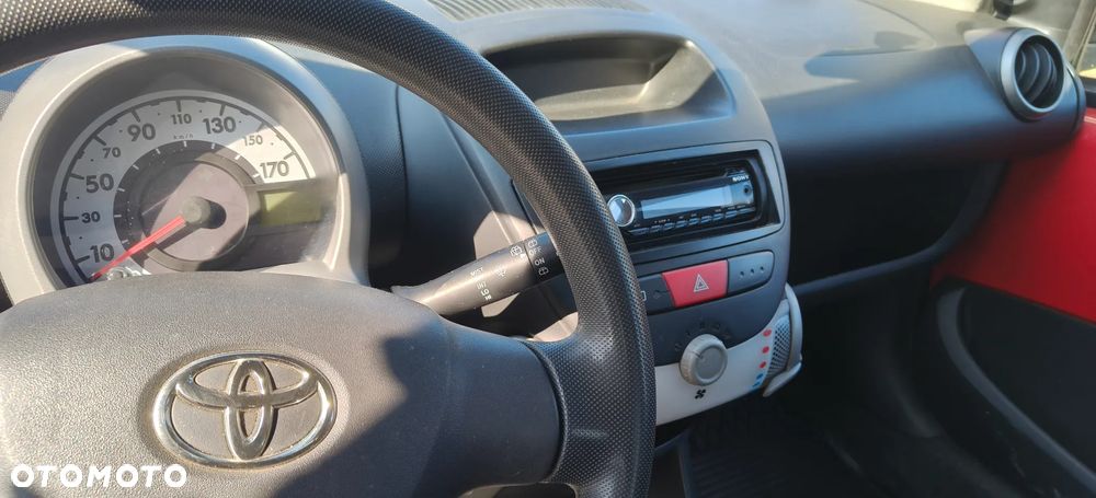 Toyota Aygo 1.0 VVT-i - 10