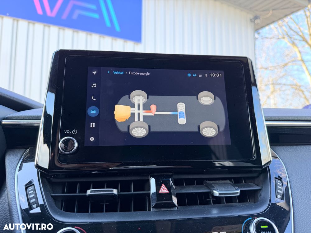 Toyota Corolla 1.8 HSD TS Exclusive - 14