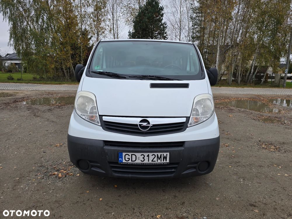 Opel Vivaro - 10