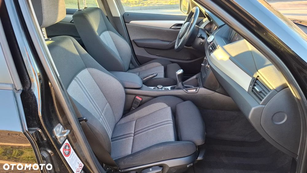 BMW X1 xDrive20d - 11