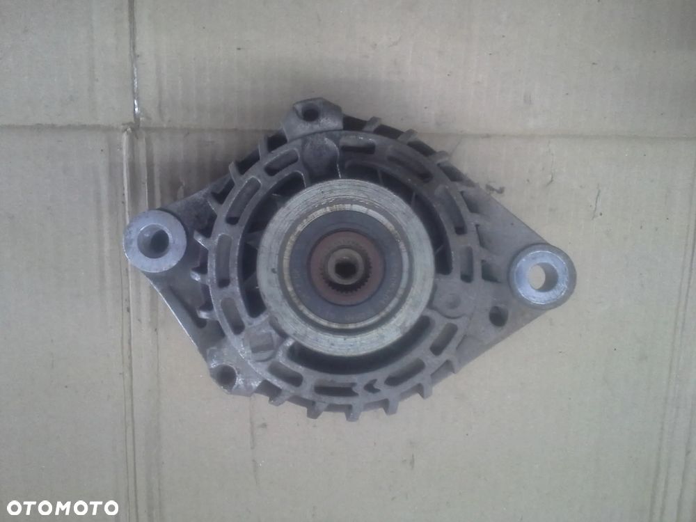 Alternator Opel Zafira B 1.9 CDTi 13153236 - 7