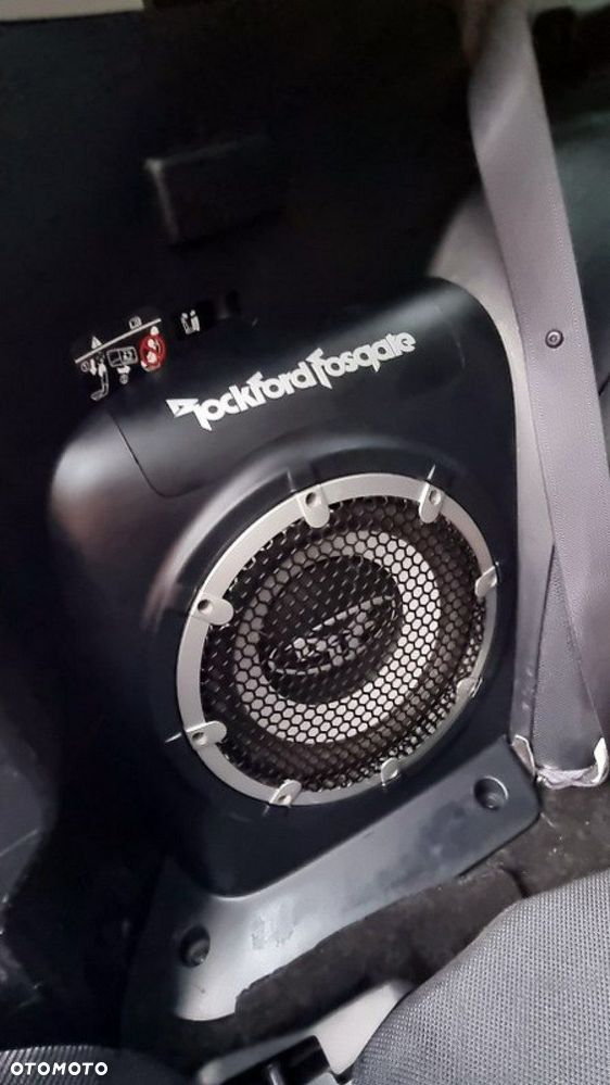 Mitsubishi Outlander - 19