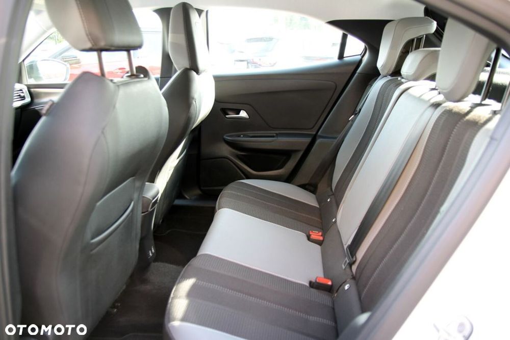 Opel Mokka 1.2 T mHEV GS S&S eDTC6 - 22