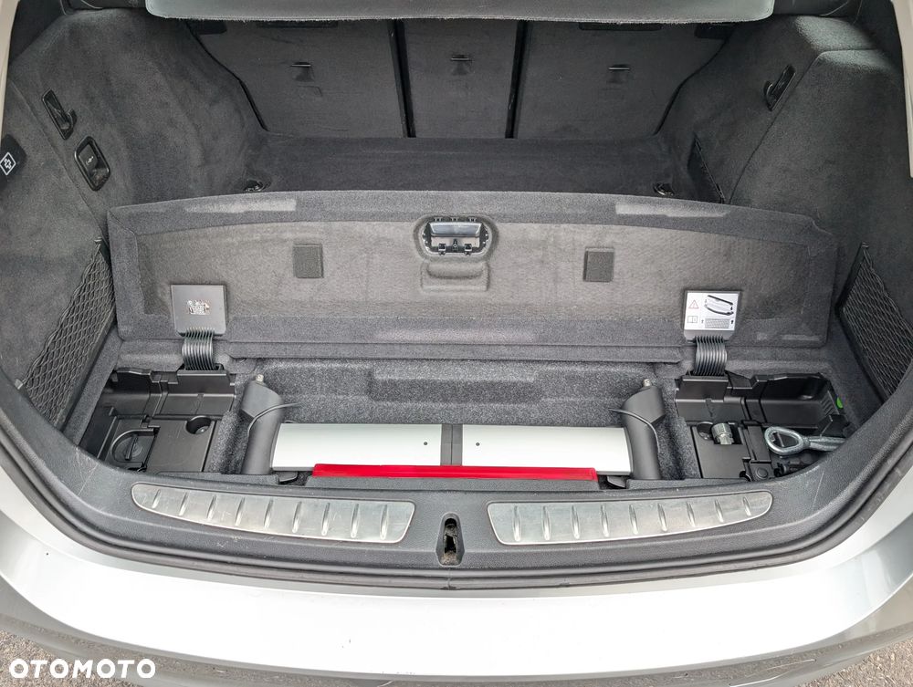 BMW Seria 3 318d xDrive Advantage - 27