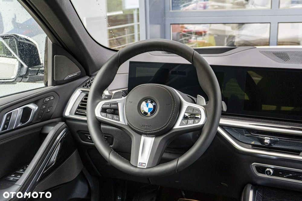 BMW X6 - 22