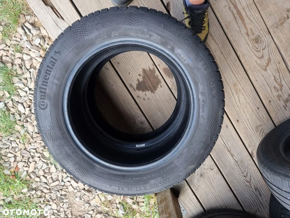 Opony CONTINENTAL WINTERCONTACT TS860S 205/65R17 2023r.6/5,5mm bdb stan - 10
