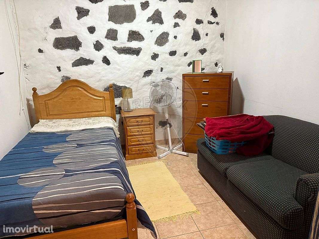 Moradia T1 para venda - Grande imagem: 4/15